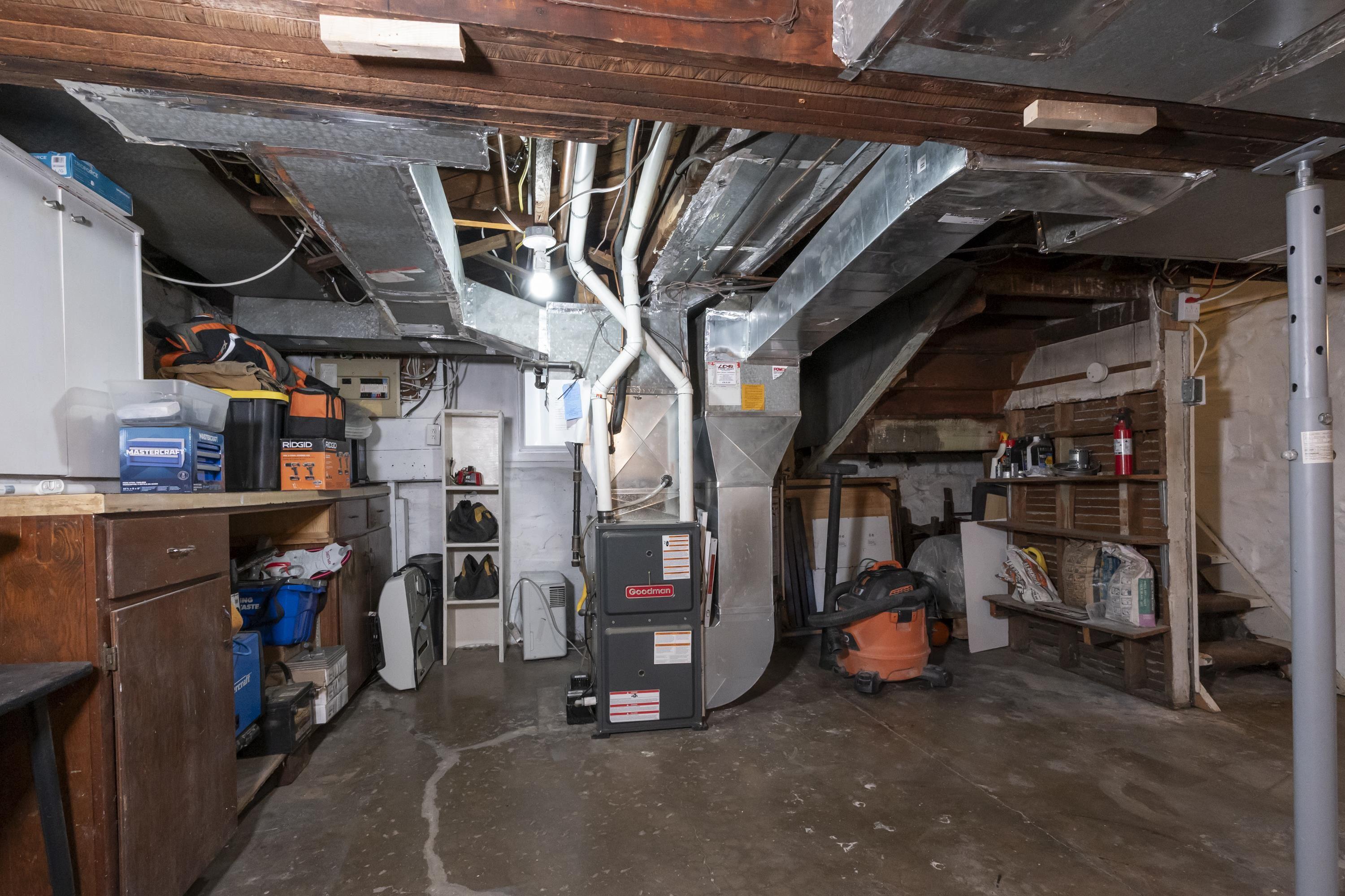 435 Bernard Street, Thunder Bay, ON