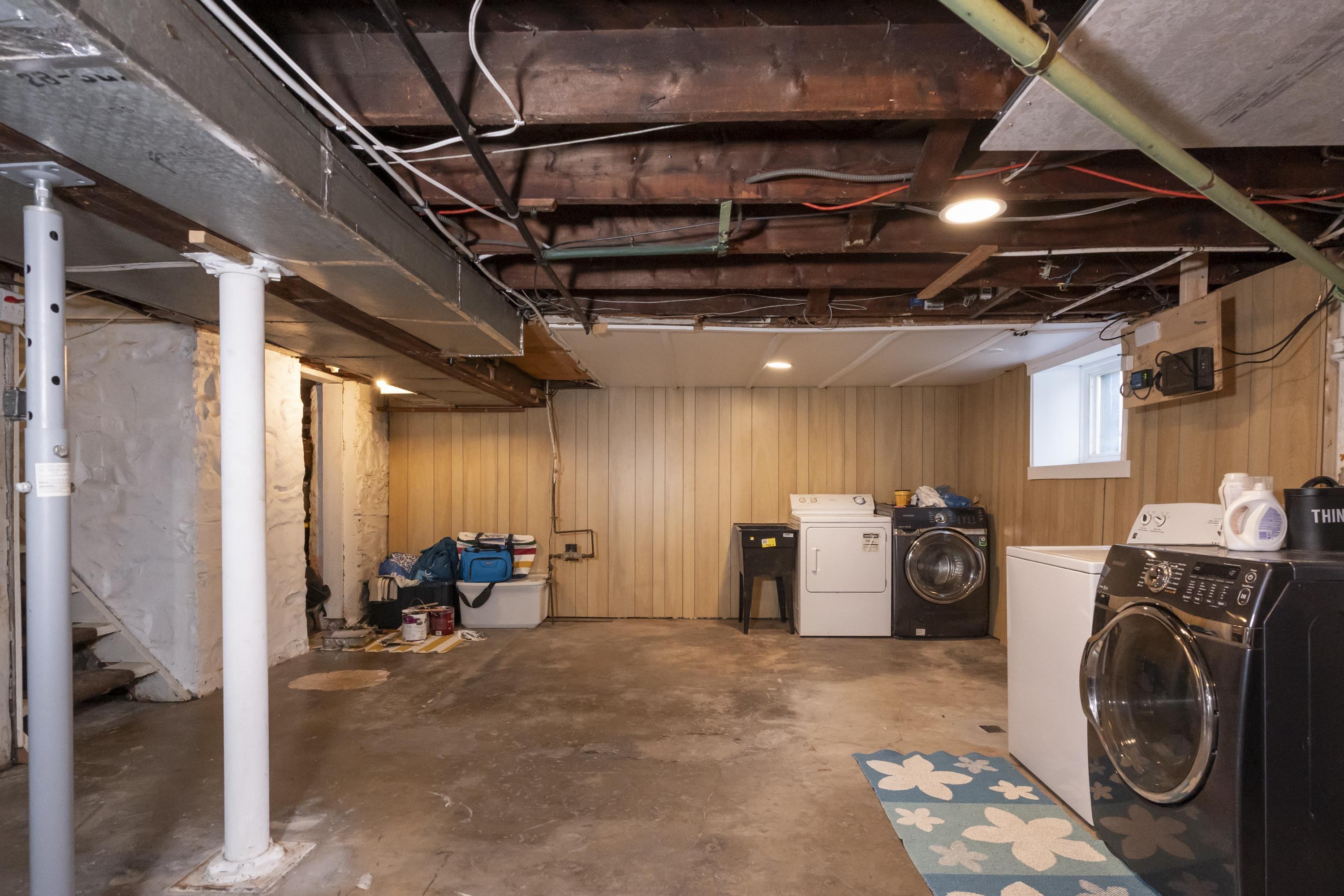 435 Bernard Street, Thunder Bay, ON