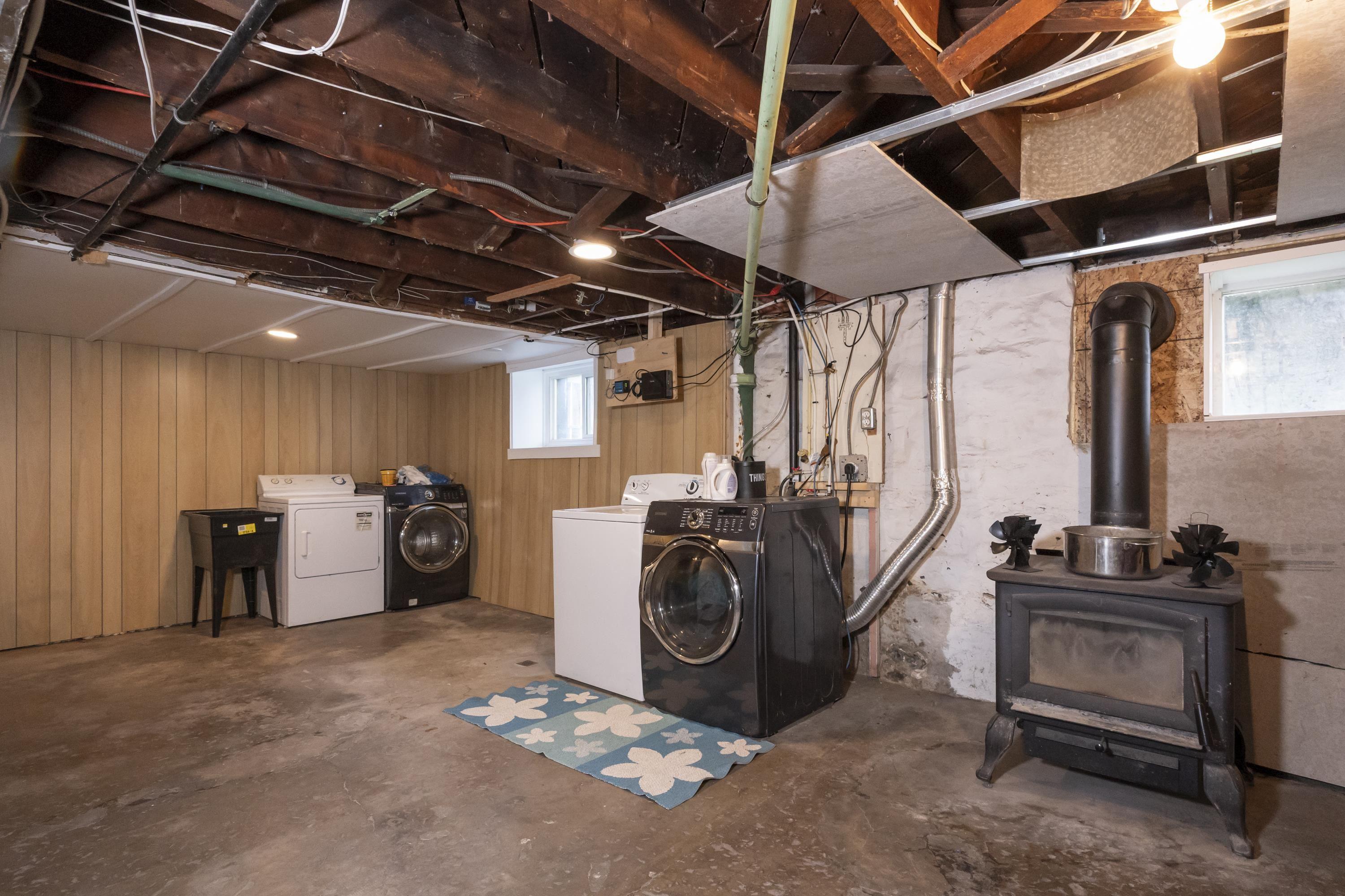 435 Bernard Street, Thunder Bay, ON