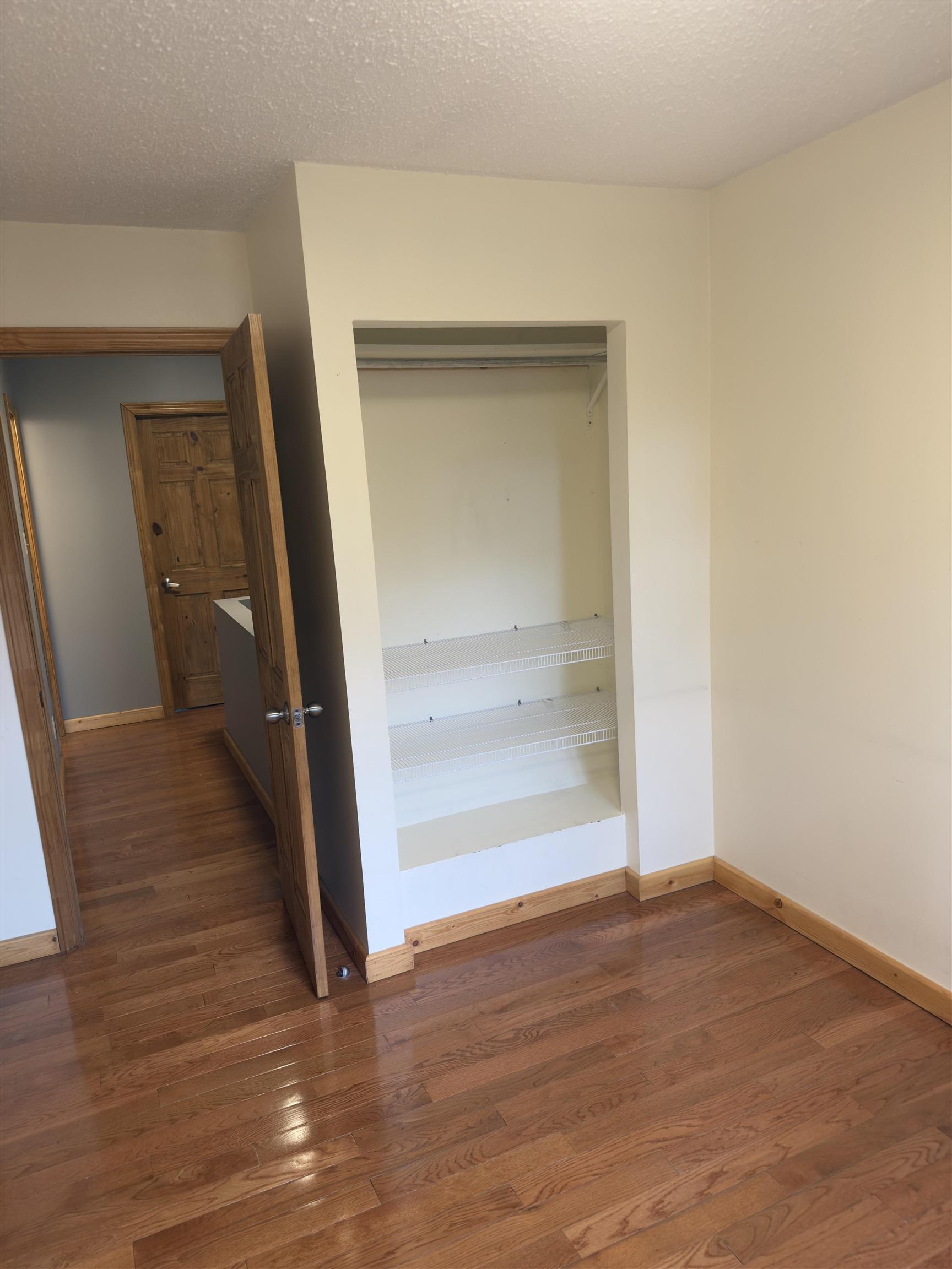 206 Varsity Place, Thunder Bay, ON