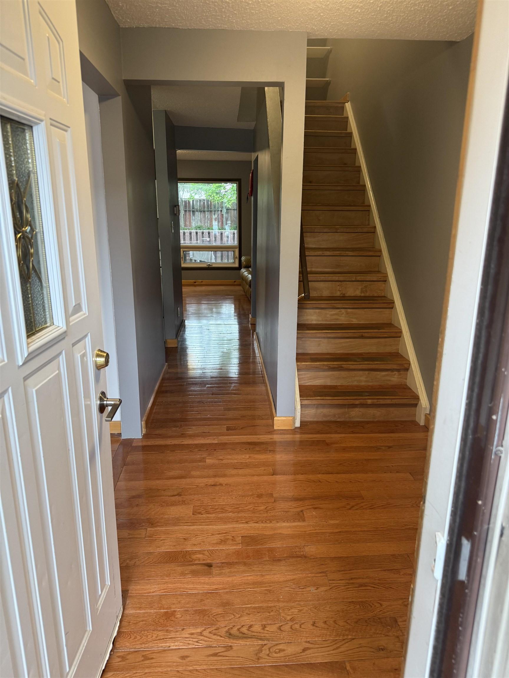 206 Varsity Place, Thunder Bay, ON