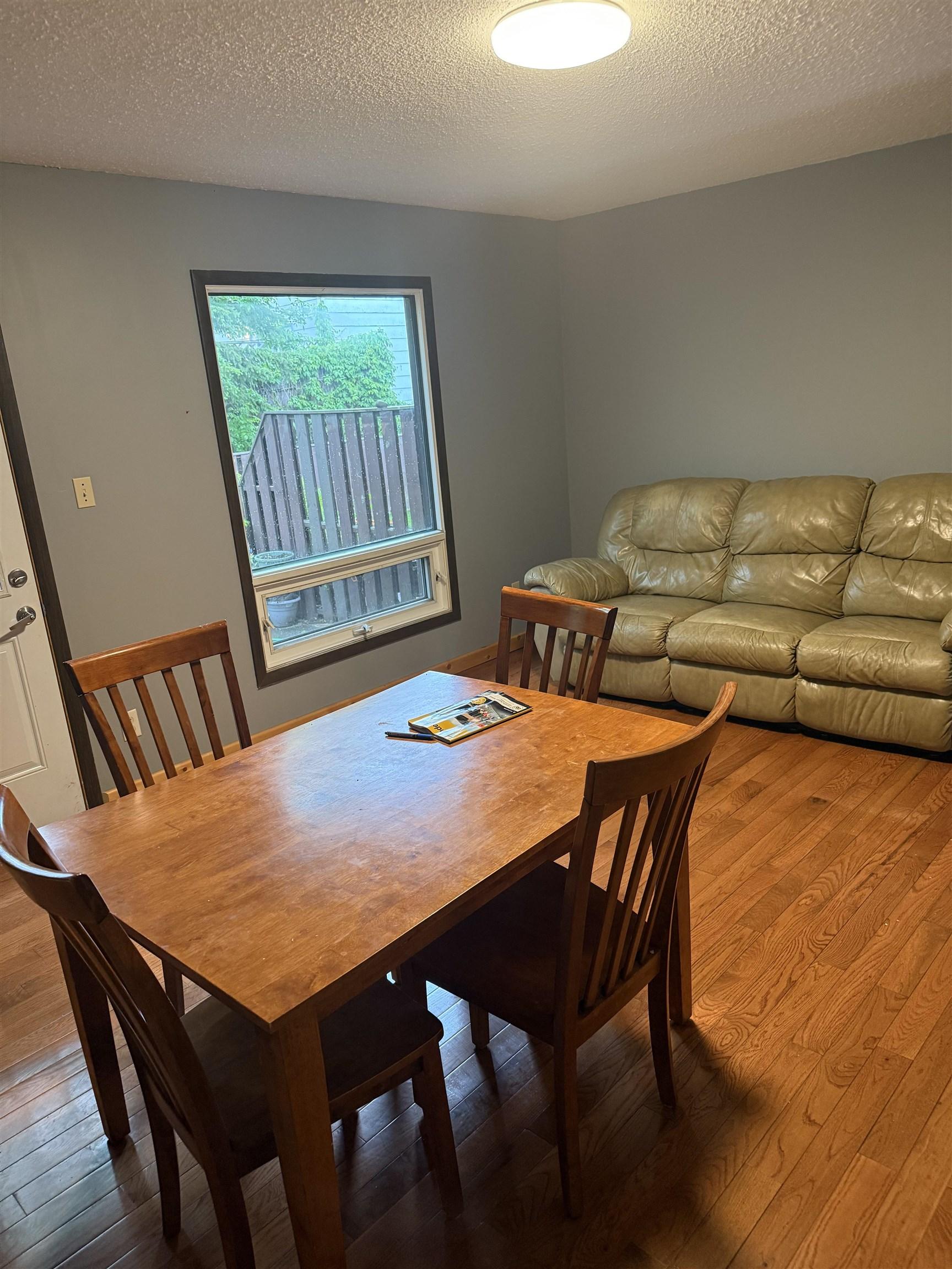 206 Varsity Place, Thunder Bay, ON