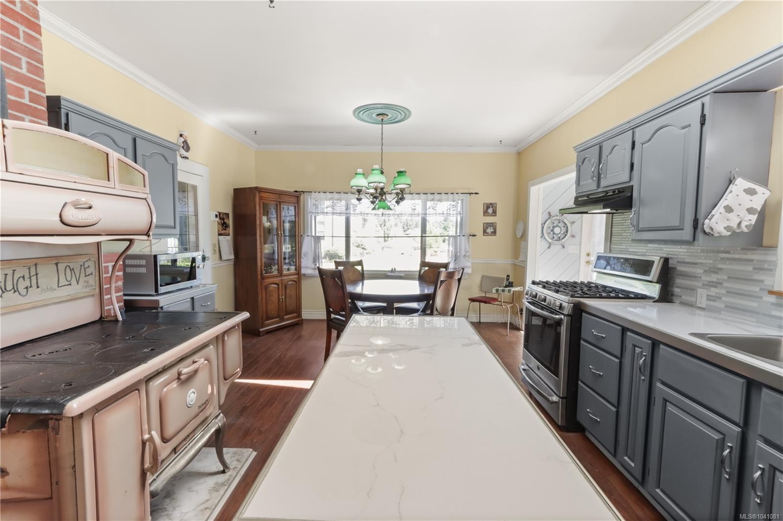 89 Twelfth St, Nanaimo, BC