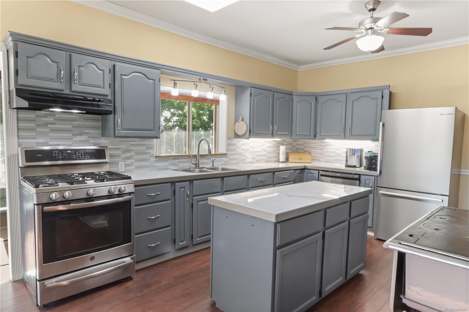 89 Twelfth St, Nanaimo, BC