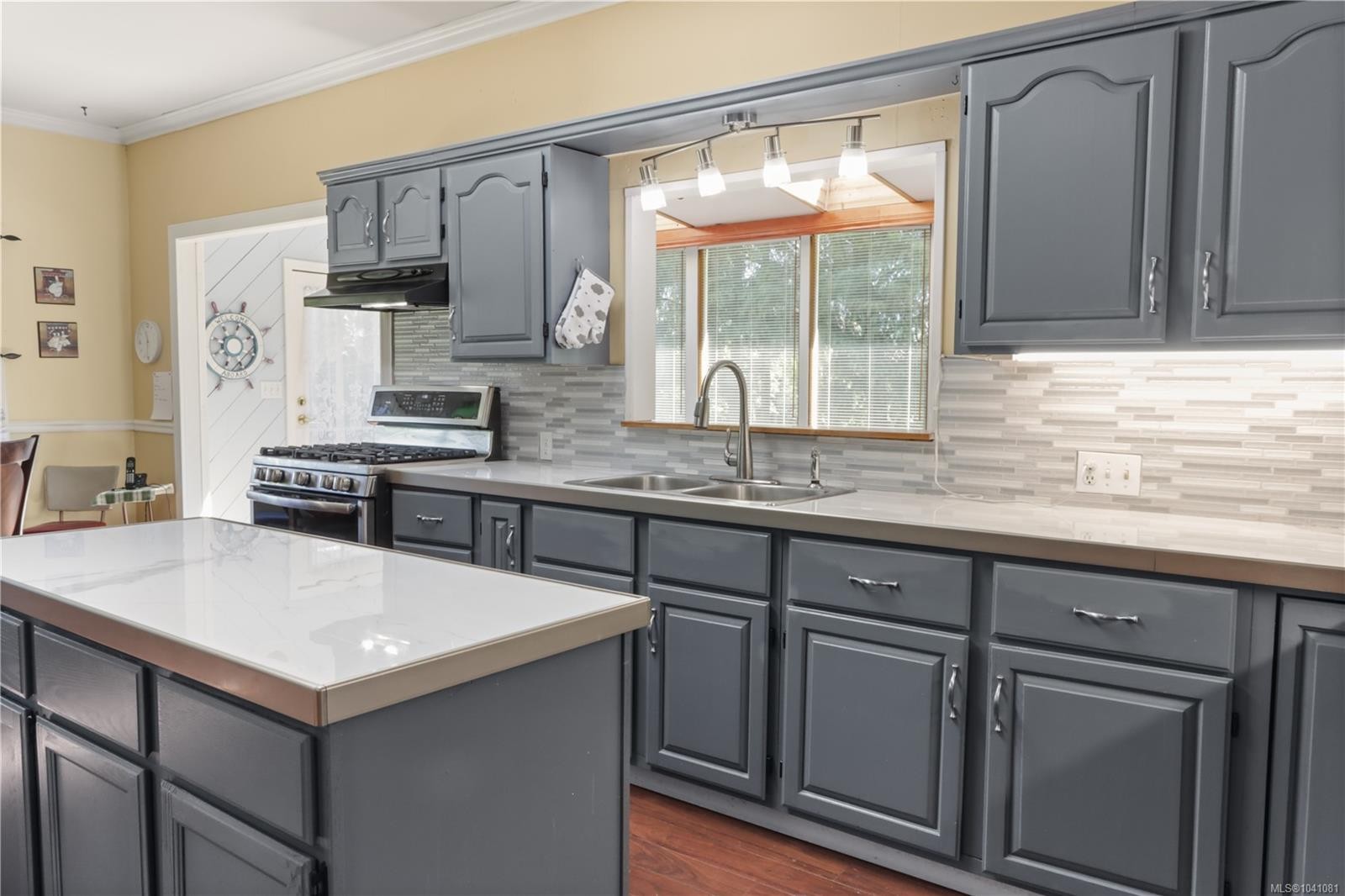 89 Twelfth St, Nanaimo, BC