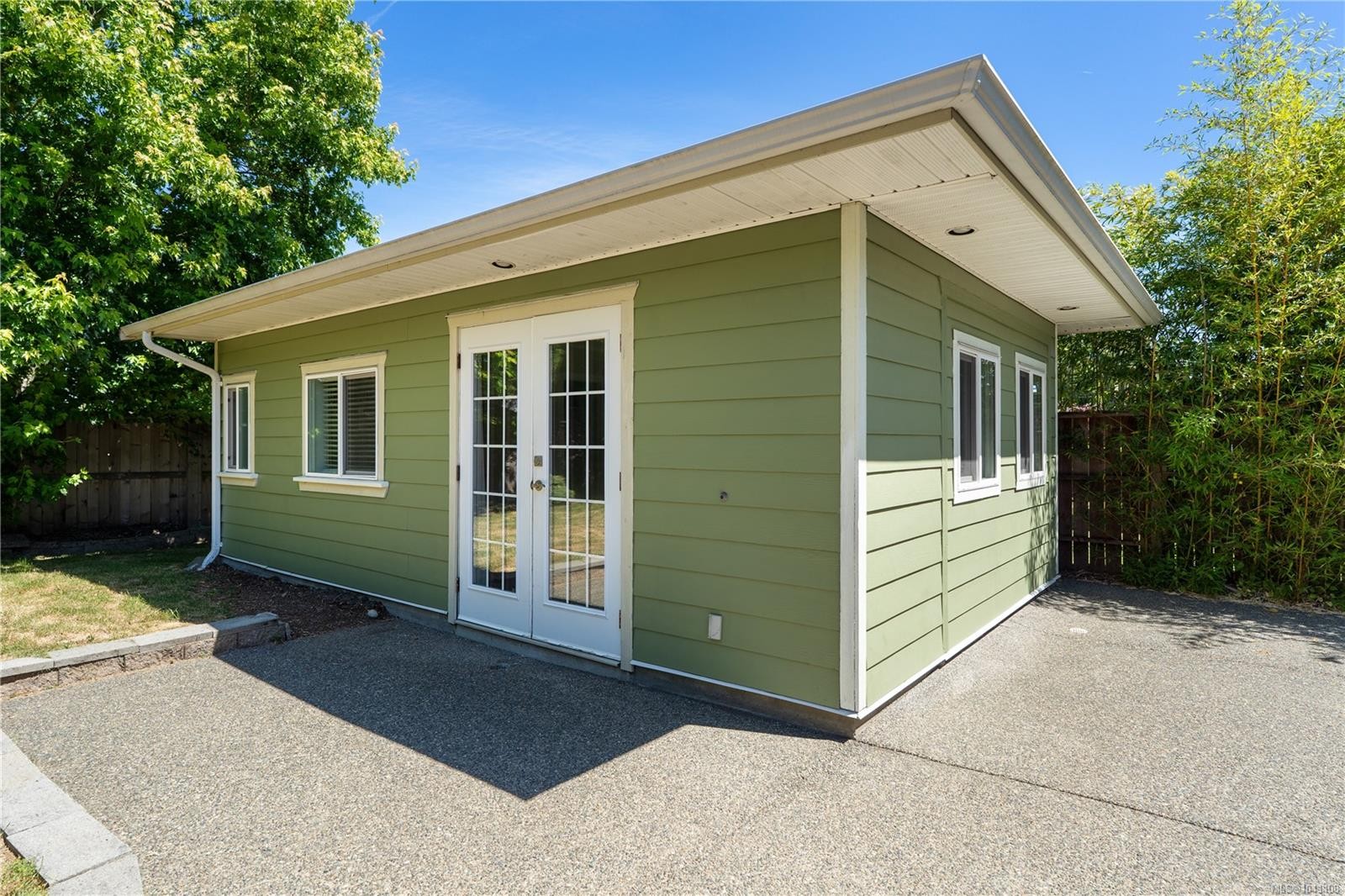 1468 Stroud Rd, Victoria, BC