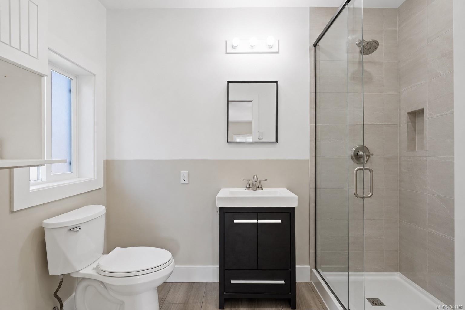 1468 Stroud Rd, Victoria, BC