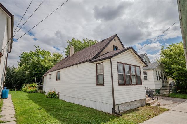 257 Nora St, Winnipeg, MB