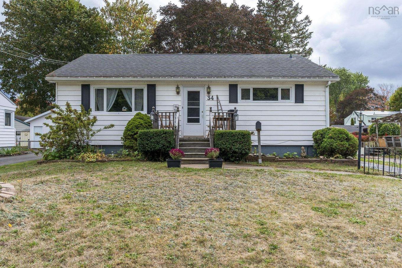 34 Wade Street, Kentville, NS