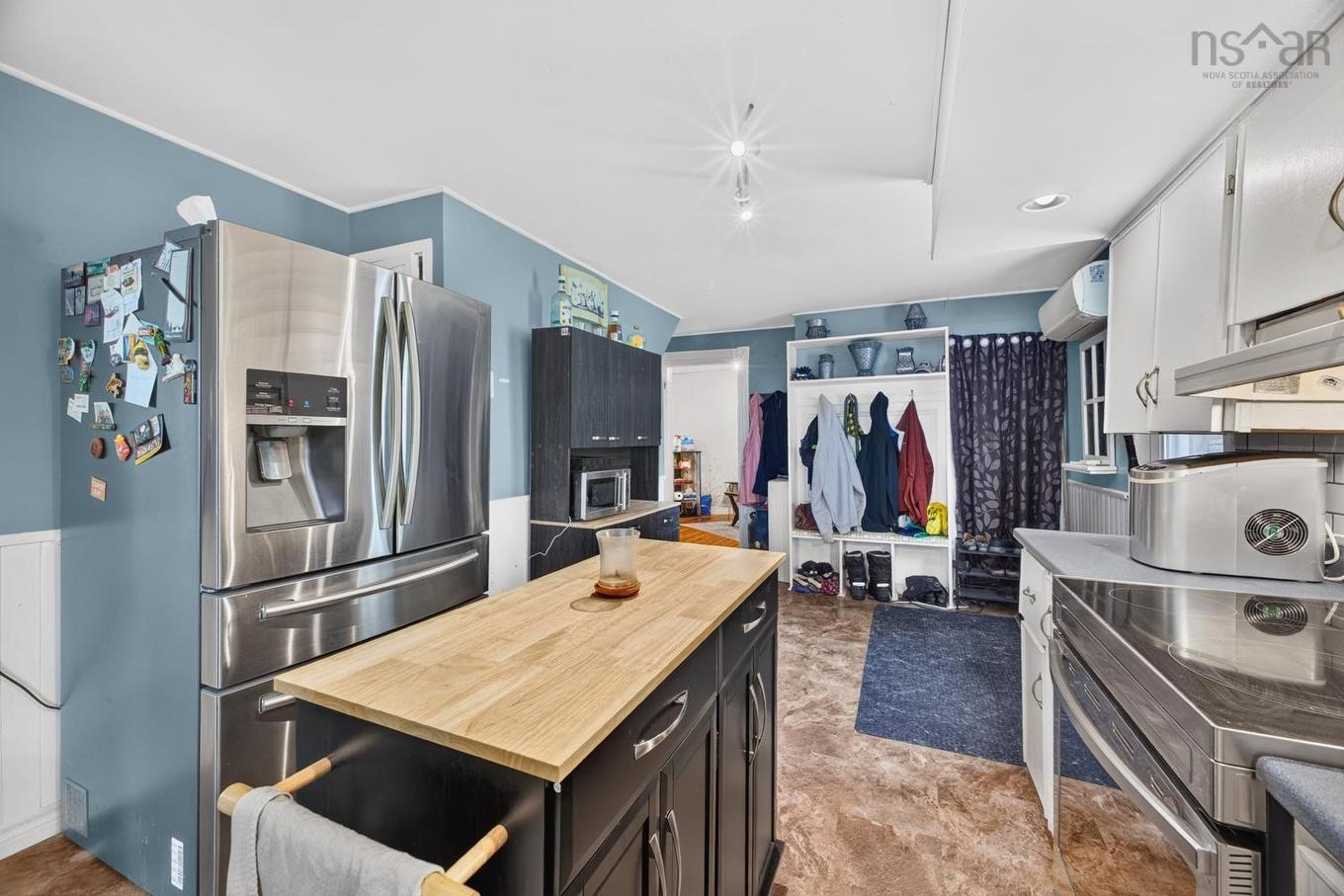 1966 Dufferin Street, Westville, NS