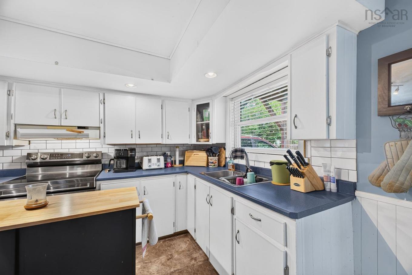 1966 Dufferin Street, Westville, NS
