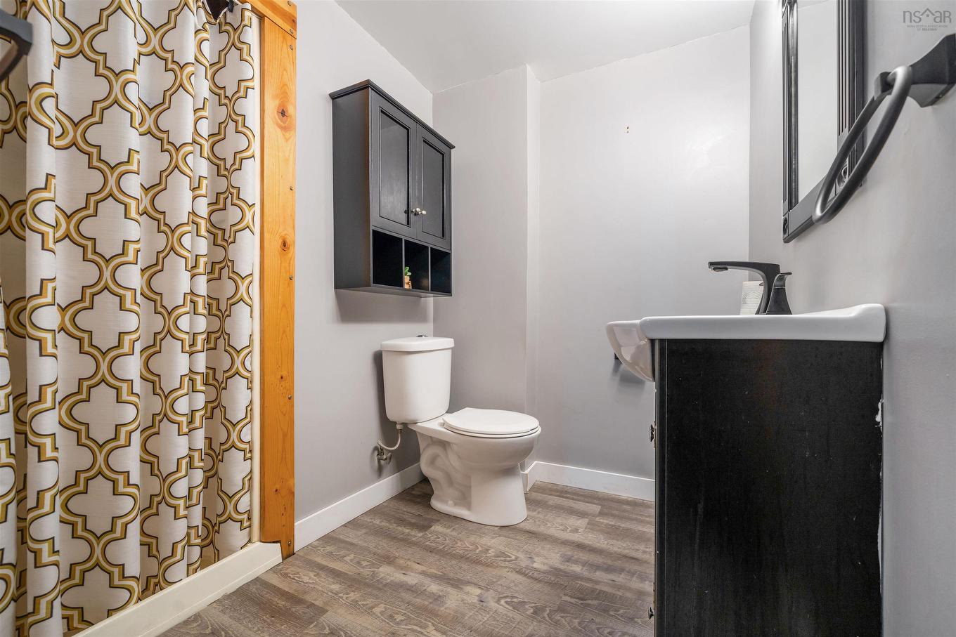 125 Oxford Street, Stellarton, NS