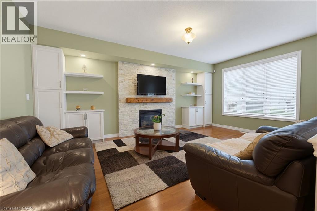 73 Degrow Crescent, Binbrook, ON