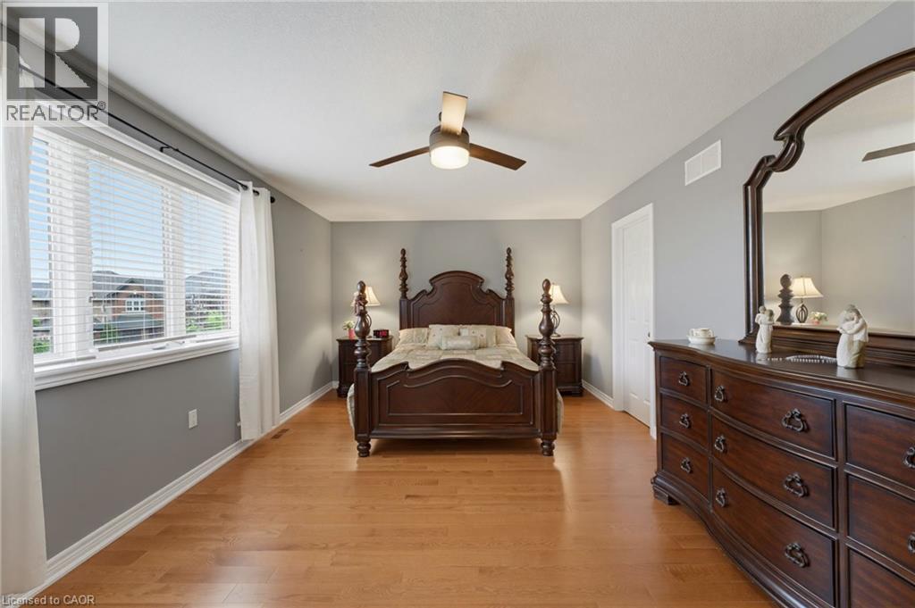73 Degrow Crescent, Binbrook, ON