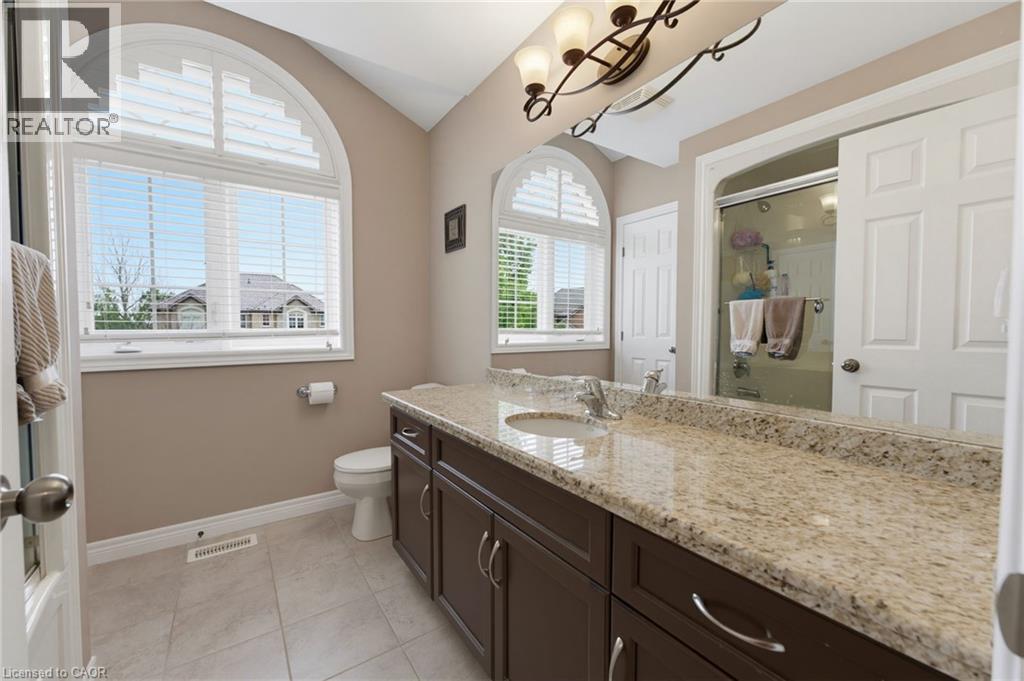 73 Degrow Crescent, Binbrook, ON