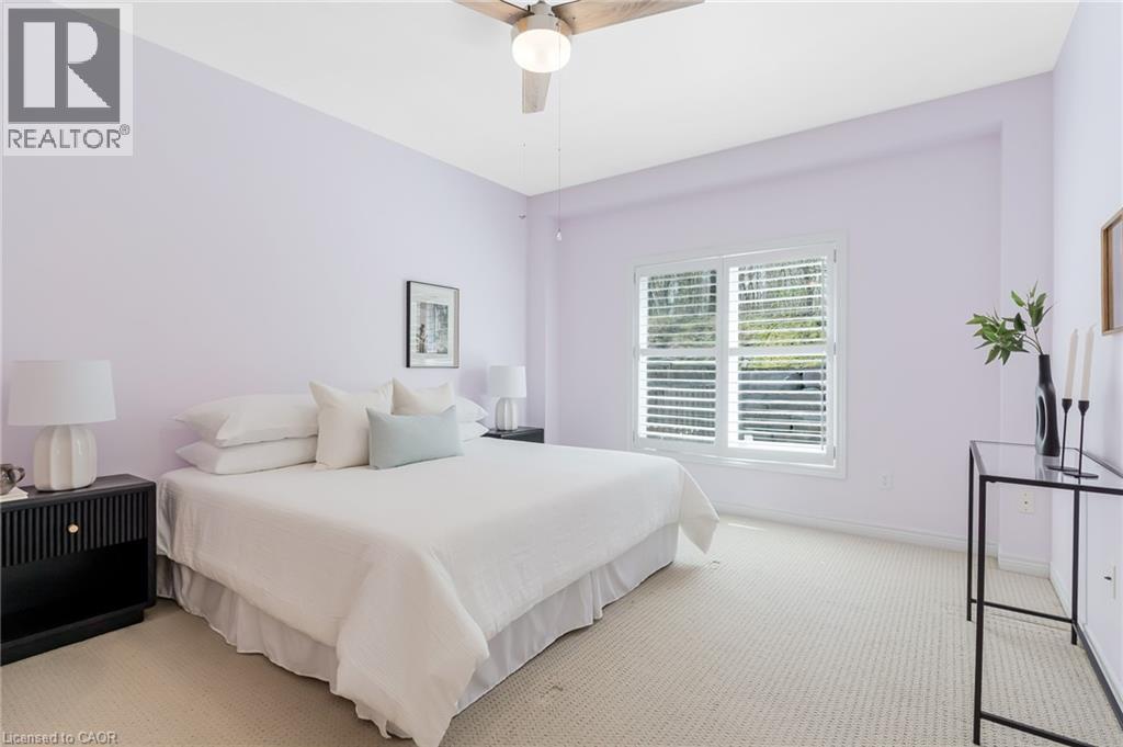 227 Chestnut Hill Crescent, Kitchener, ON - Indoor Photo Showing Bedroom