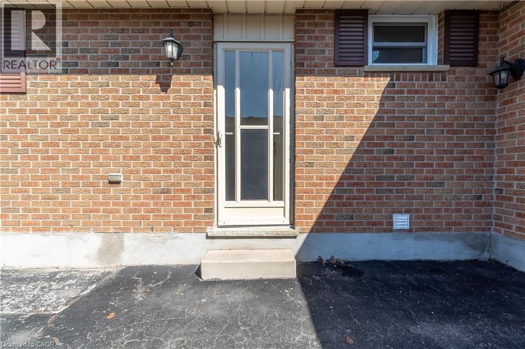 60 Lysanda Avenue, London, ON