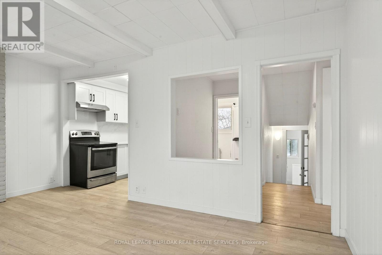 1012 North Shore Boulevard E, Burlington, ON