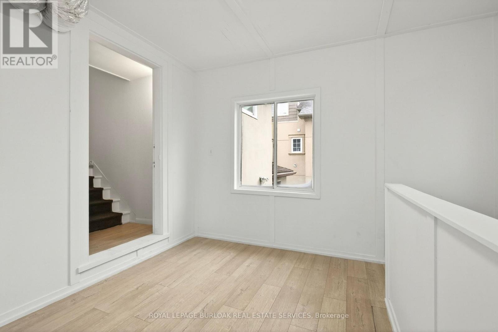 1012 North Shore Boulevard E, Burlington, ON