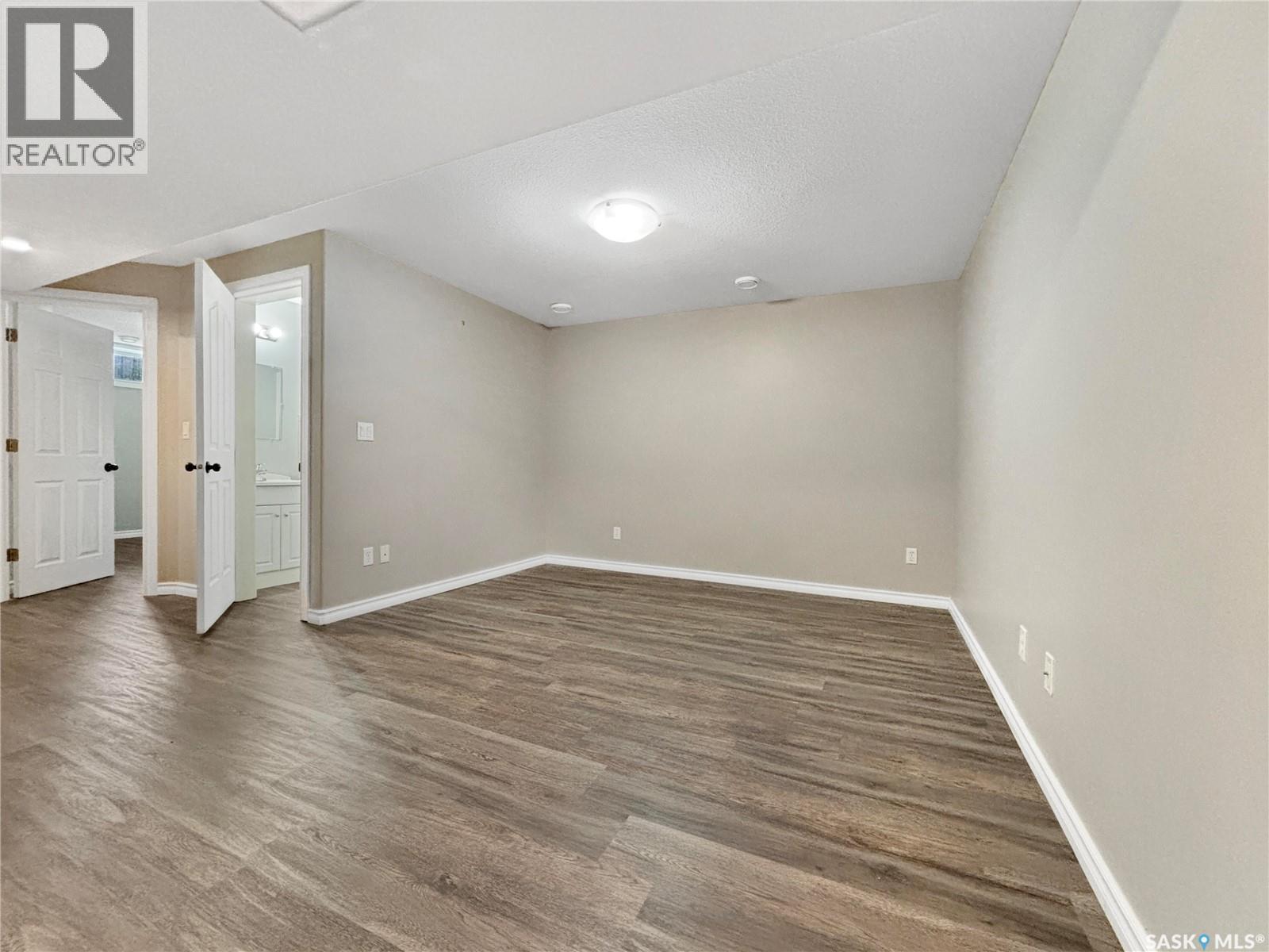 2955 Mcclocklin Road, Saskatoon, SK