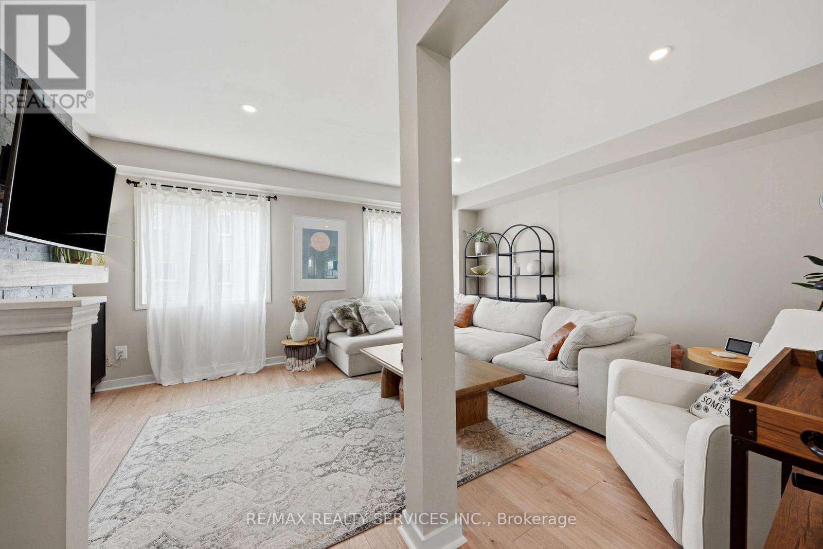 65 - 470 Beach Boulevard, Hamilton, ON