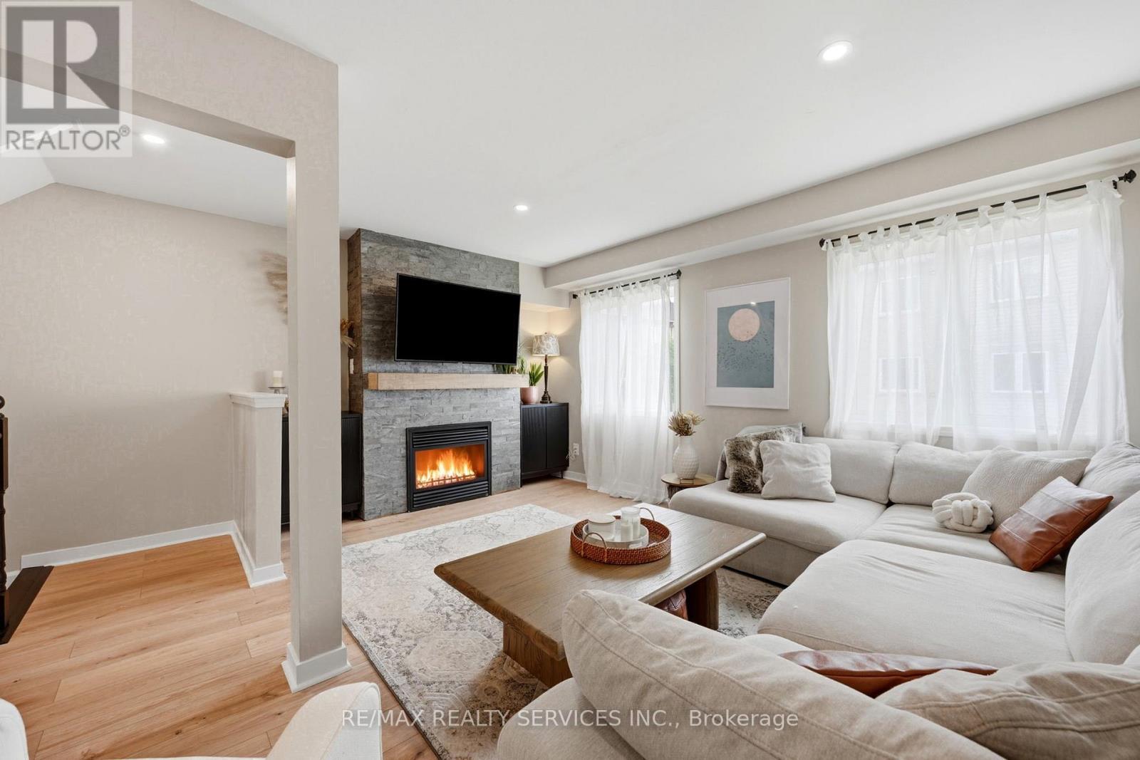 65 - 470 Beach Boulevard, Hamilton, ON