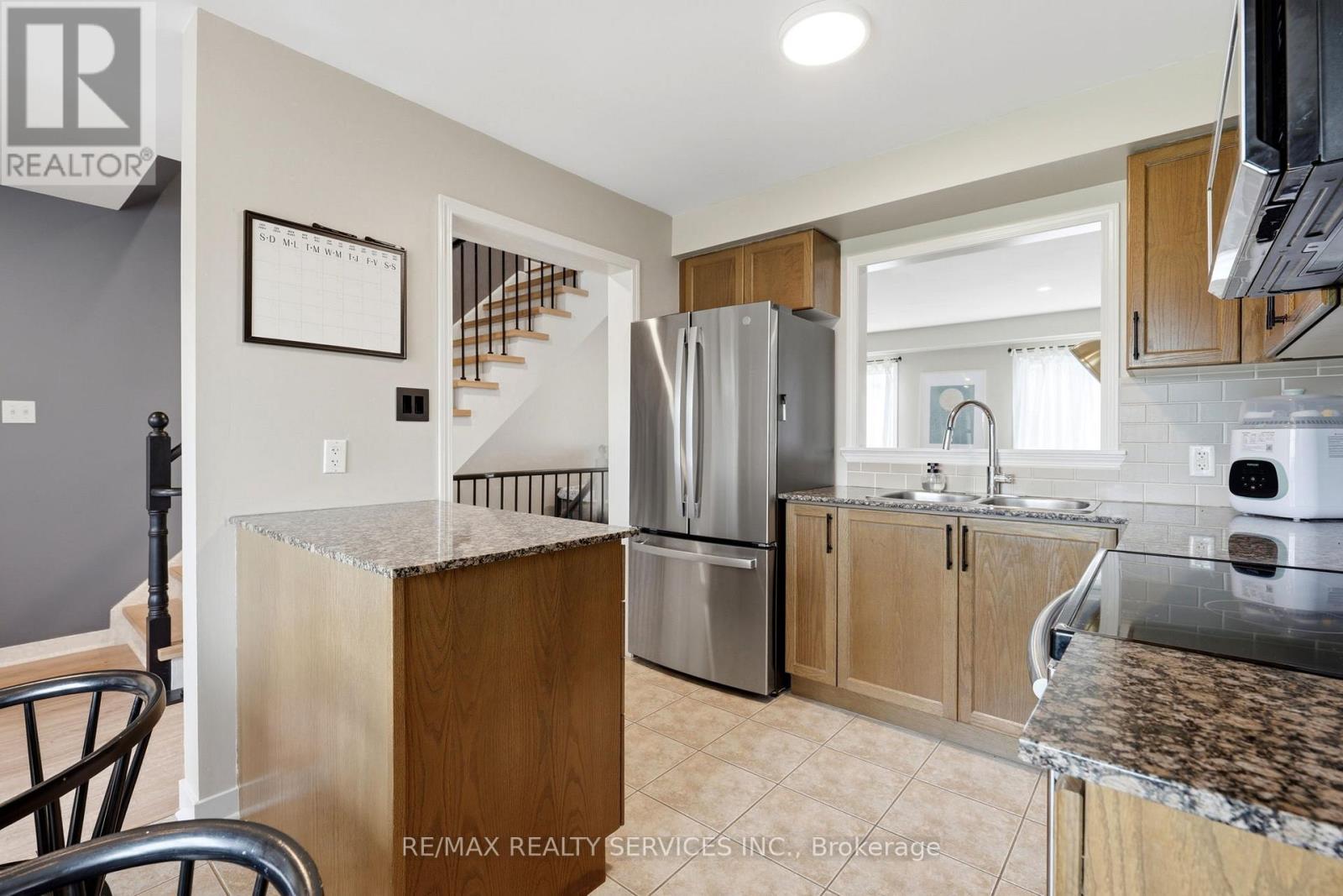 65 - 470 Beach Boulevard, Hamilton, ON