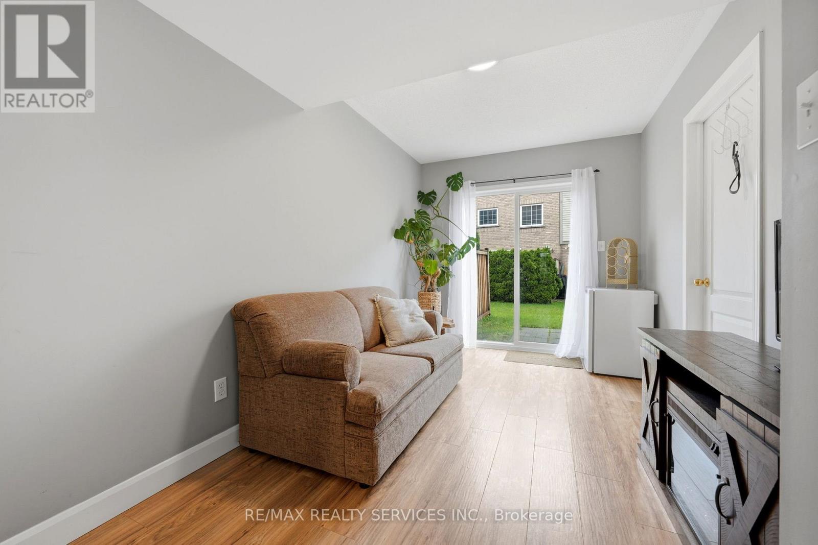 65 - 470 Beach Boulevard, Hamilton, ON
