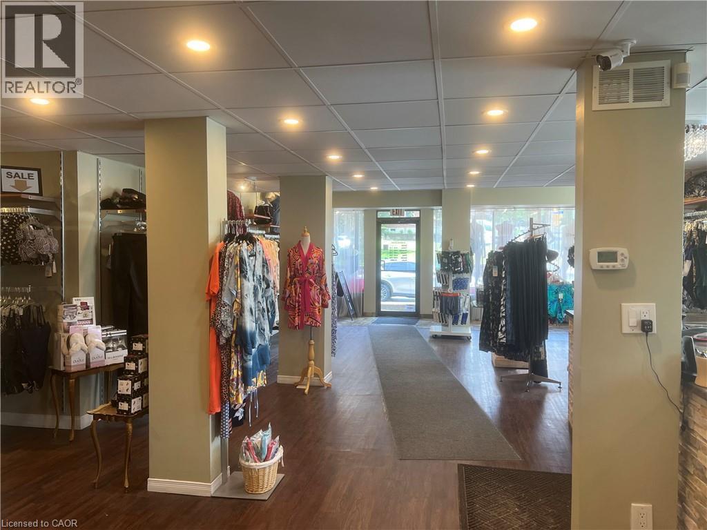 745 King Street E, Kitchener, ON