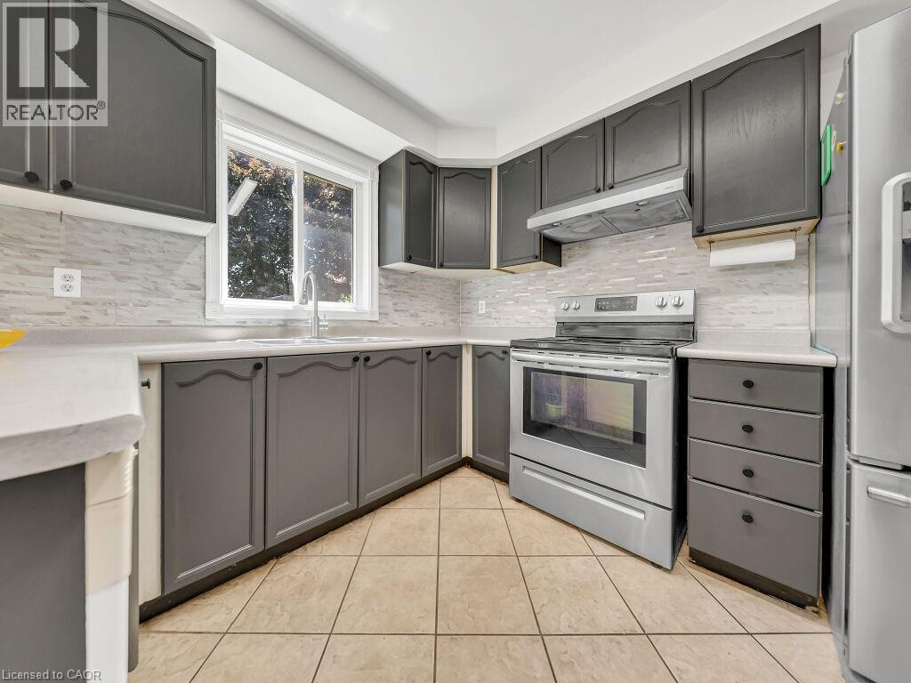 479 Saginaw Parkway, Cambridge, ON