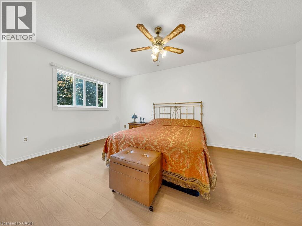 479 Saginaw Parkway, Cambridge, ON