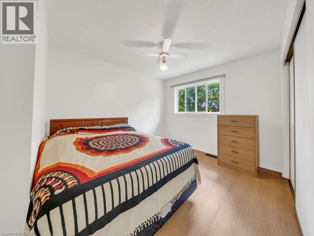 479 Saginaw Parkway, Cambridge, ON