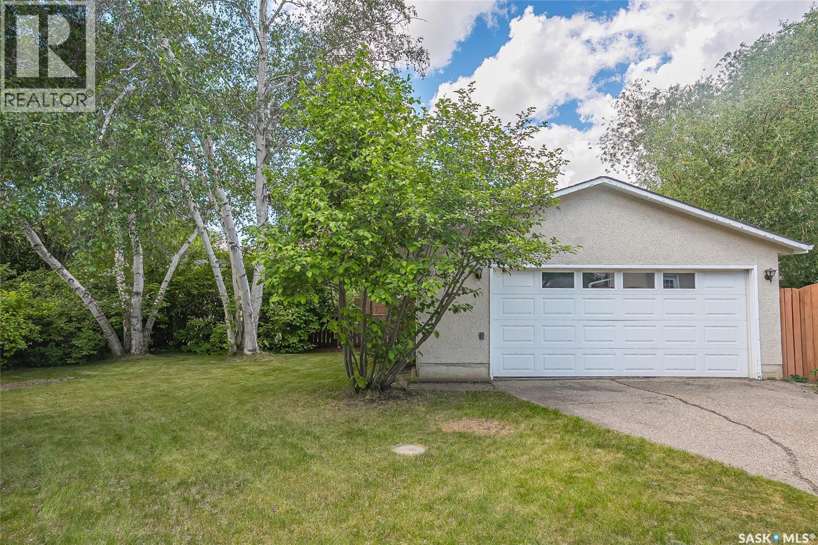 42 Neilson Crescent, Saskatoon, SK