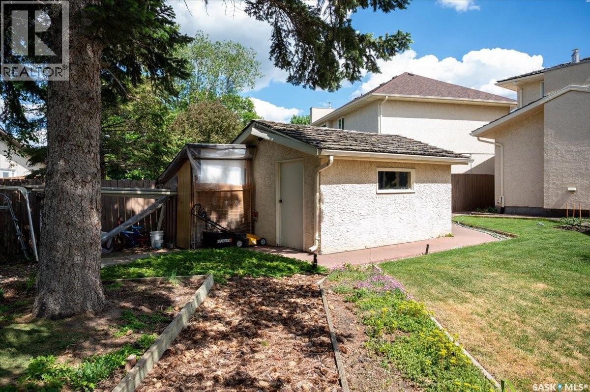 3426 Foster Bay, Regina, SK
