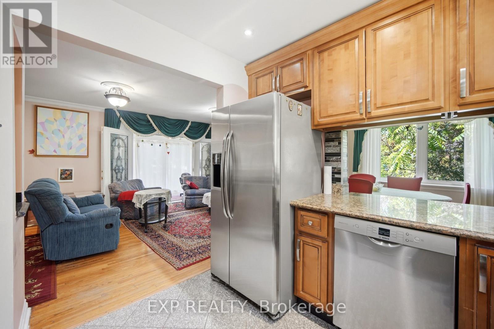 43 Ridgemoor Avenue, Toronto, ON