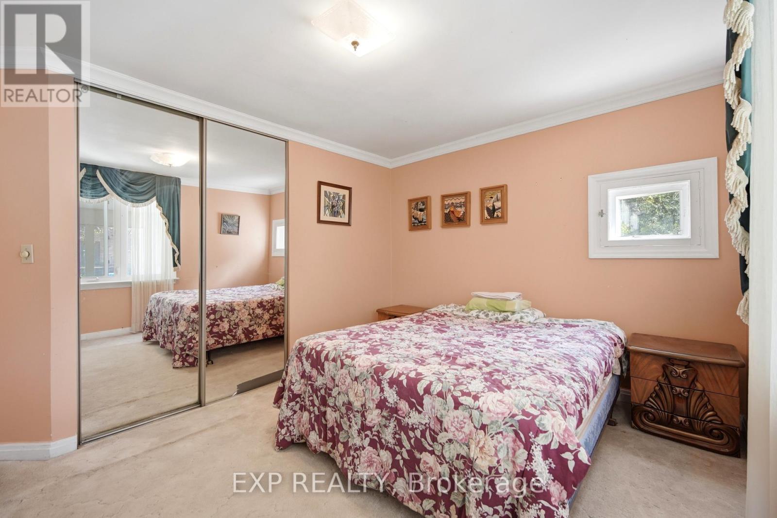 43 Ridgemoor Avenue, Toronto, ON