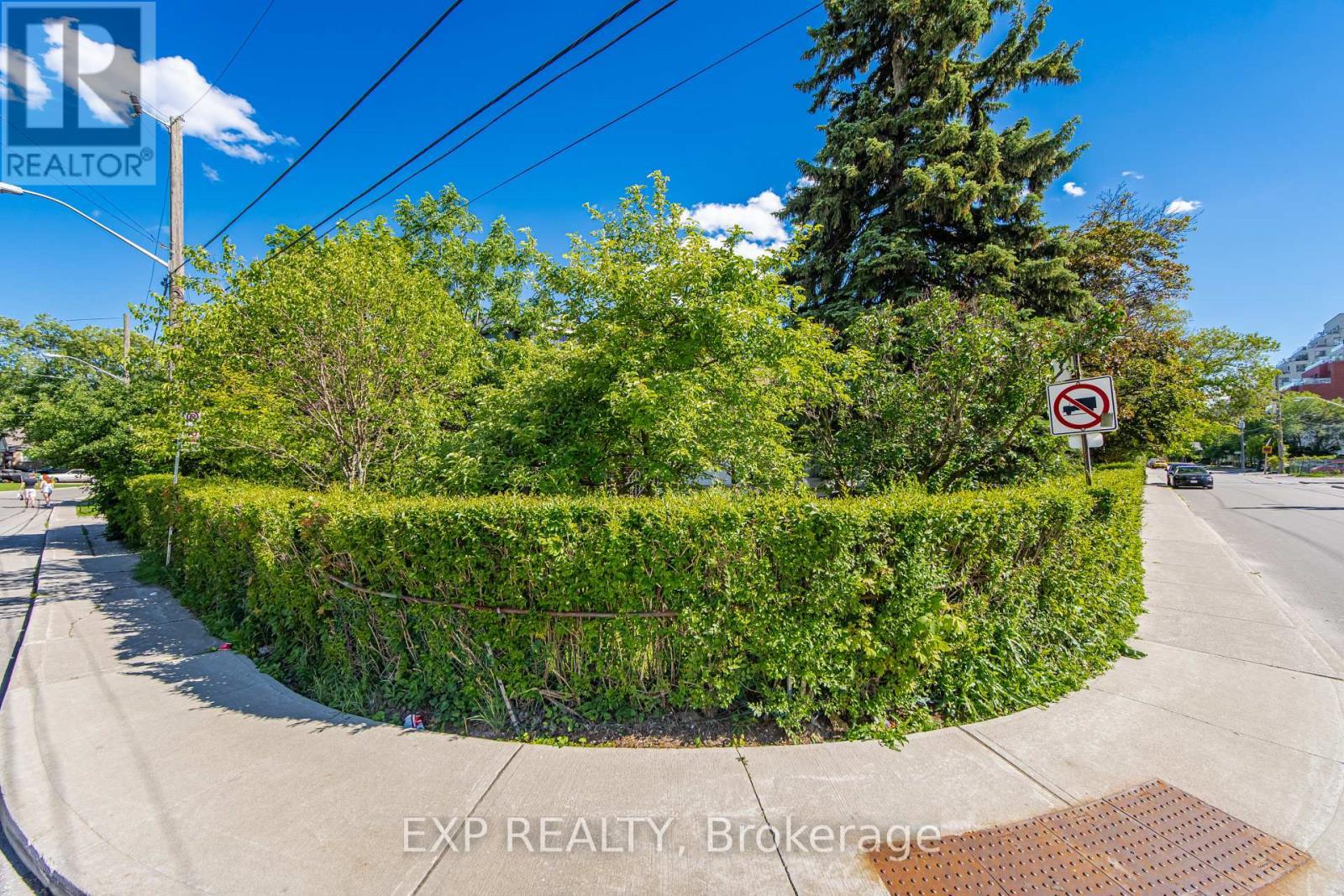 43 Ridgemoor Avenue, Toronto, ON