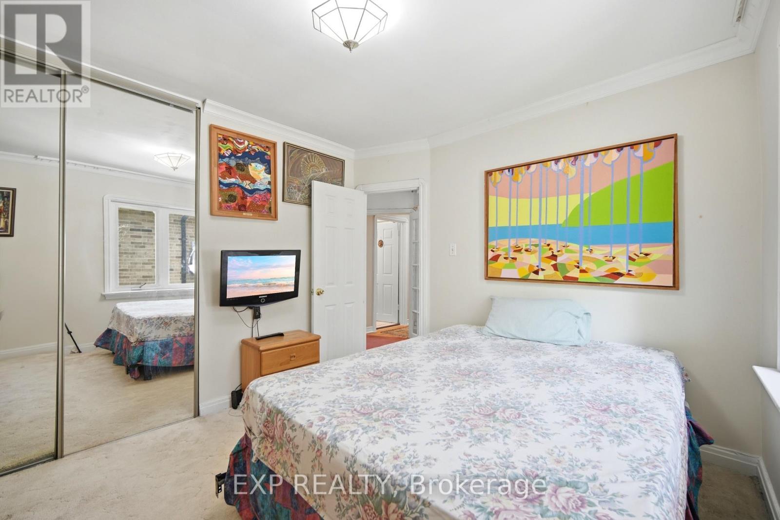 43 Ridgemoor Avenue, Toronto, ON