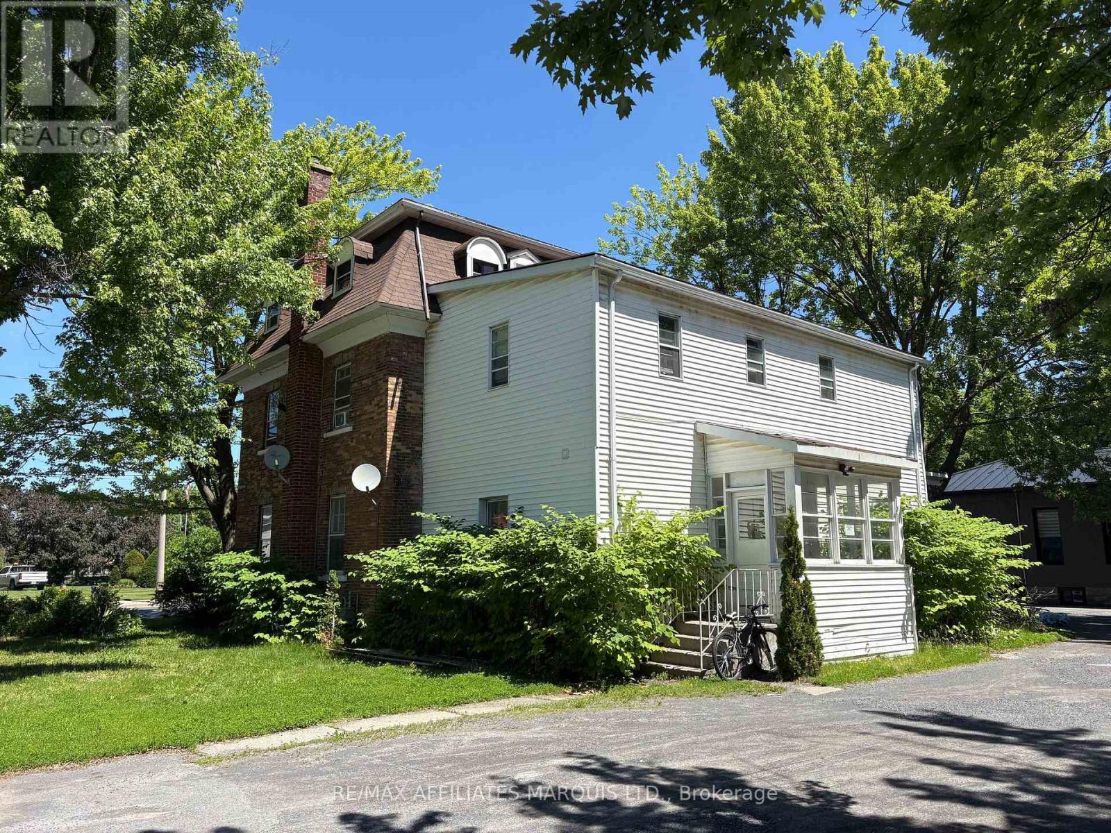 228 Second Street W, Cornwall, ON