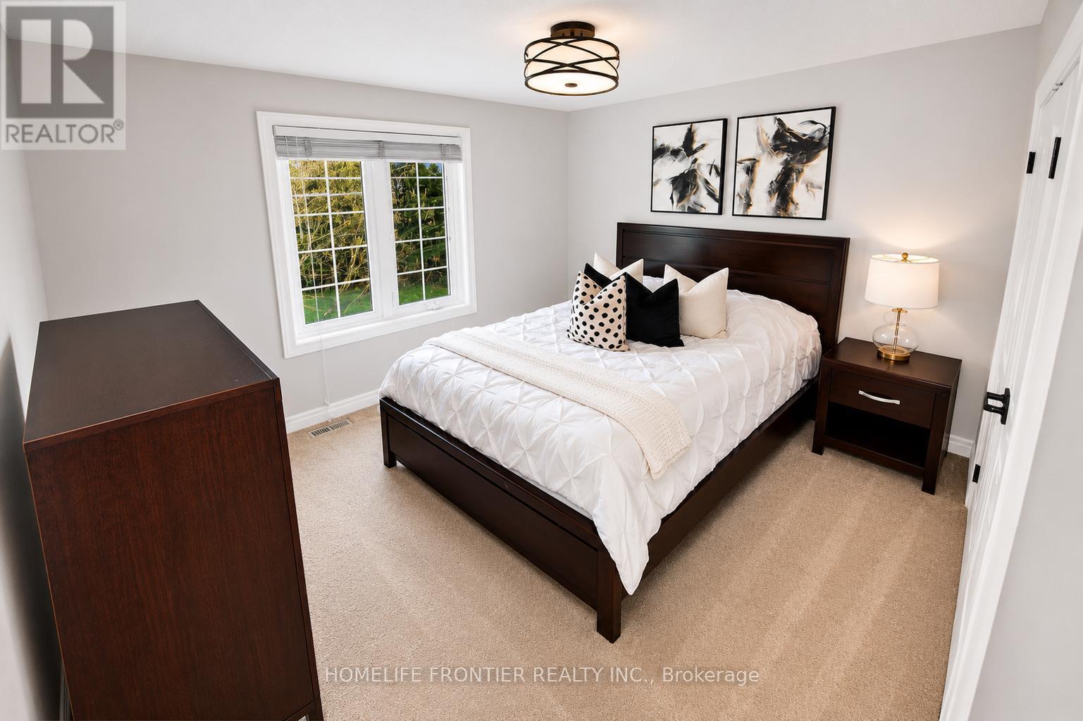 17 Bridle Path, Puslinch, ON