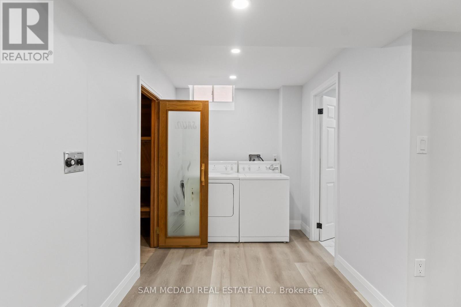 1521 Roseway Drive, Mississauga, ON