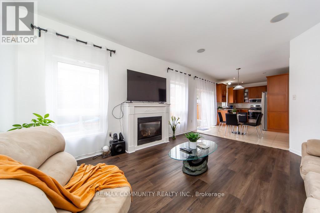 44 Haskell Avenue, Ajax, ON