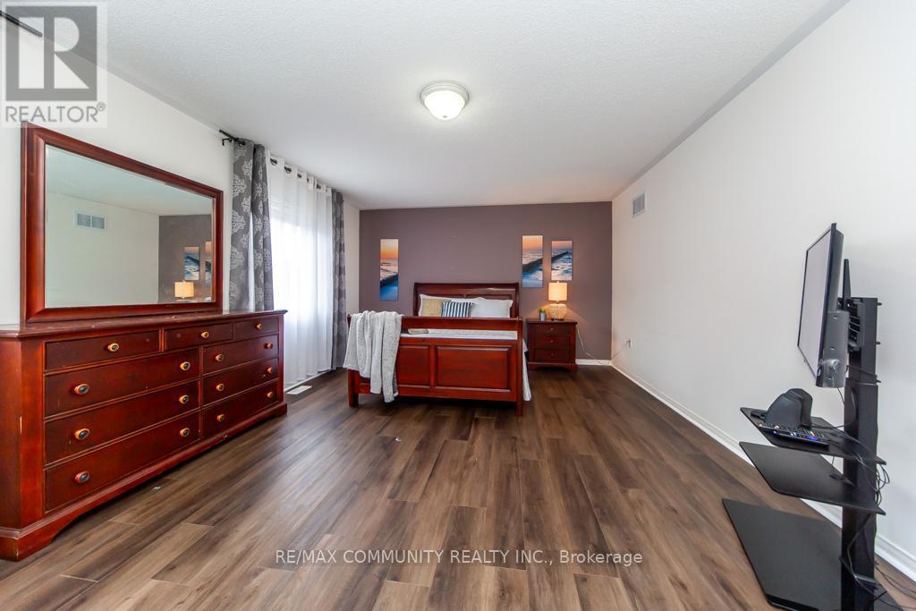 44 Haskell Avenue, Ajax, ON