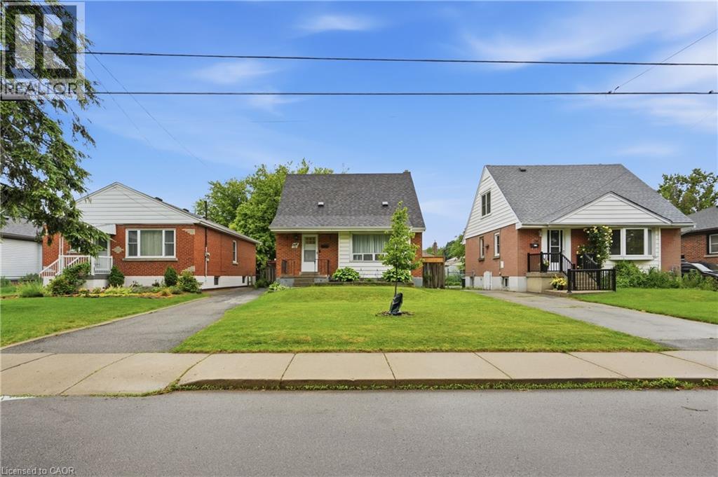 160 East 36Th Street, Hamilton, ON
