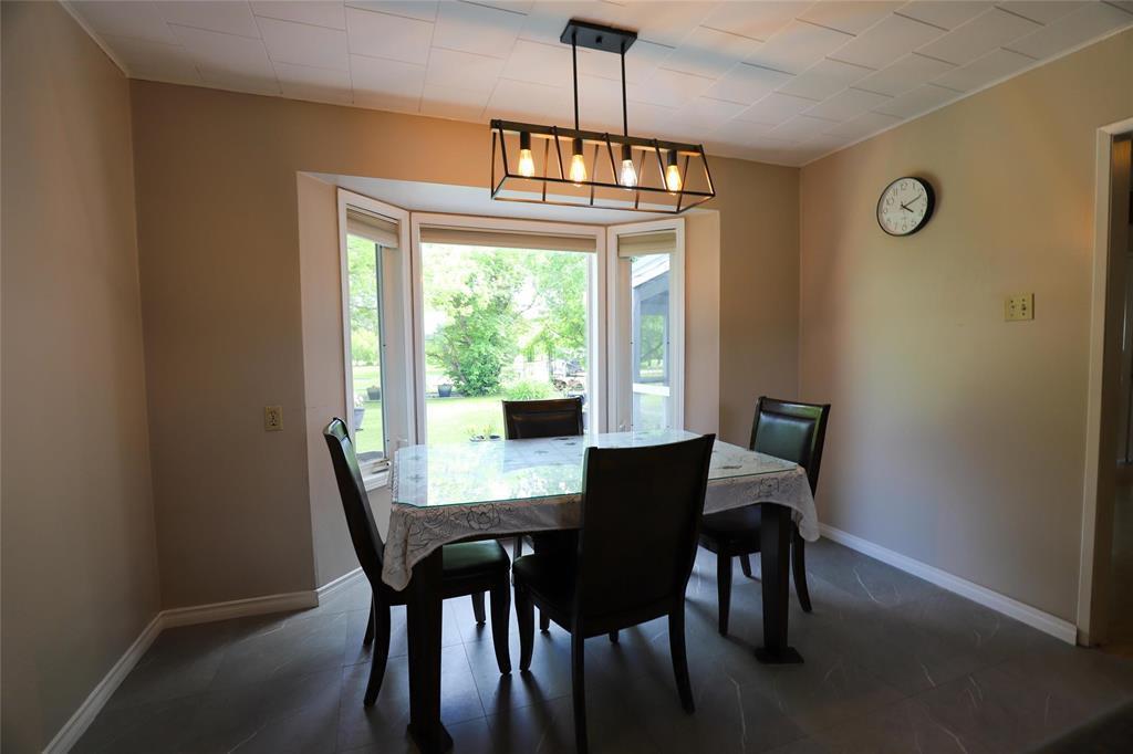 54101 Davis Point Road, St Martin, MB