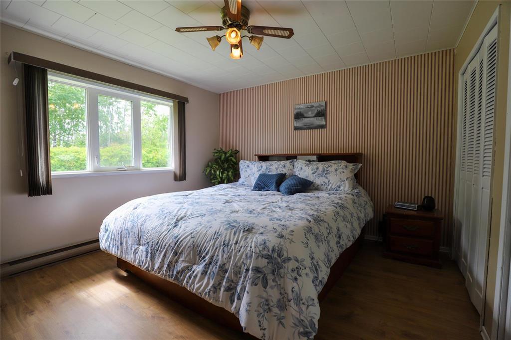 54101 Davis Point Road, St Martin, MB
