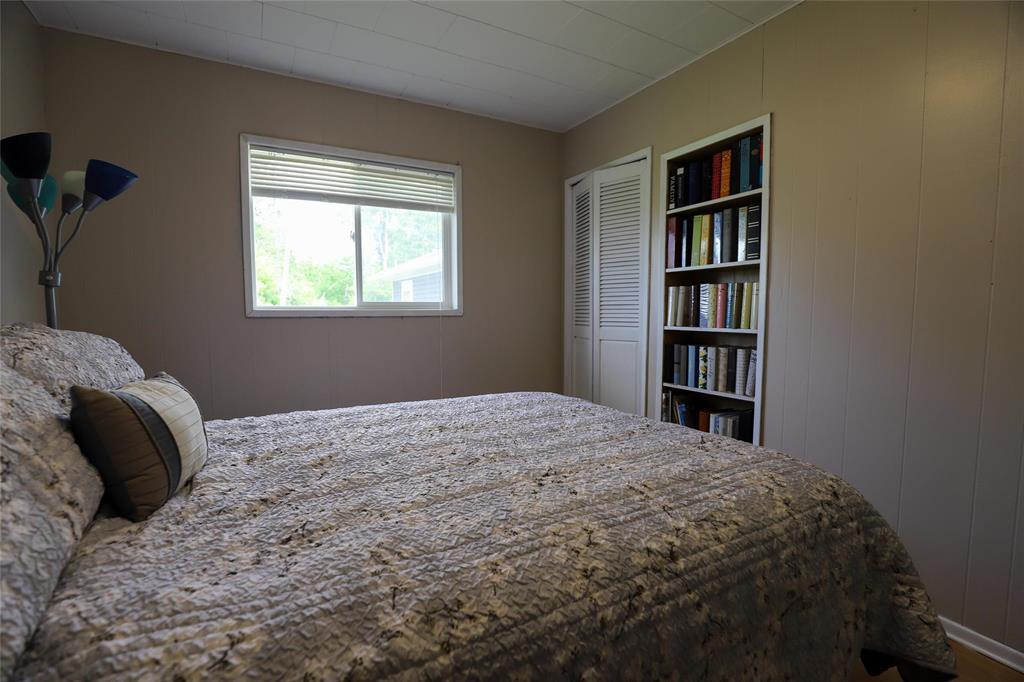 54101 Davis Point Road, St Martin, MB