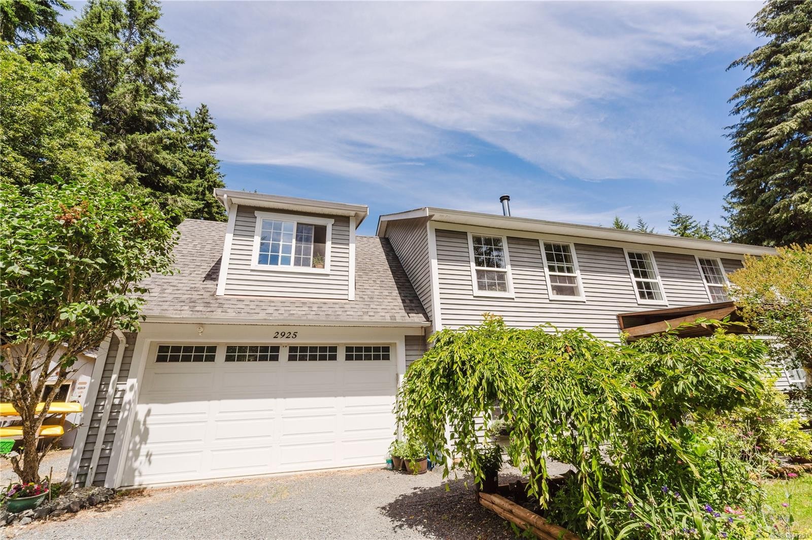 2925 Marshall Rd, Qualicum Beach, BC