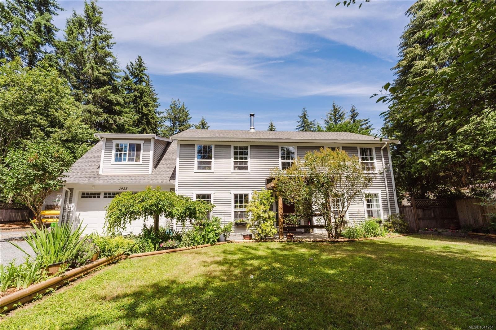 2925 Marshall Rd, Qualicum Beach, BC