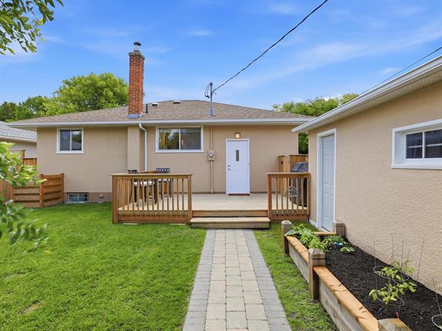 63 Poplarwood Ave, Winnipeg, MB